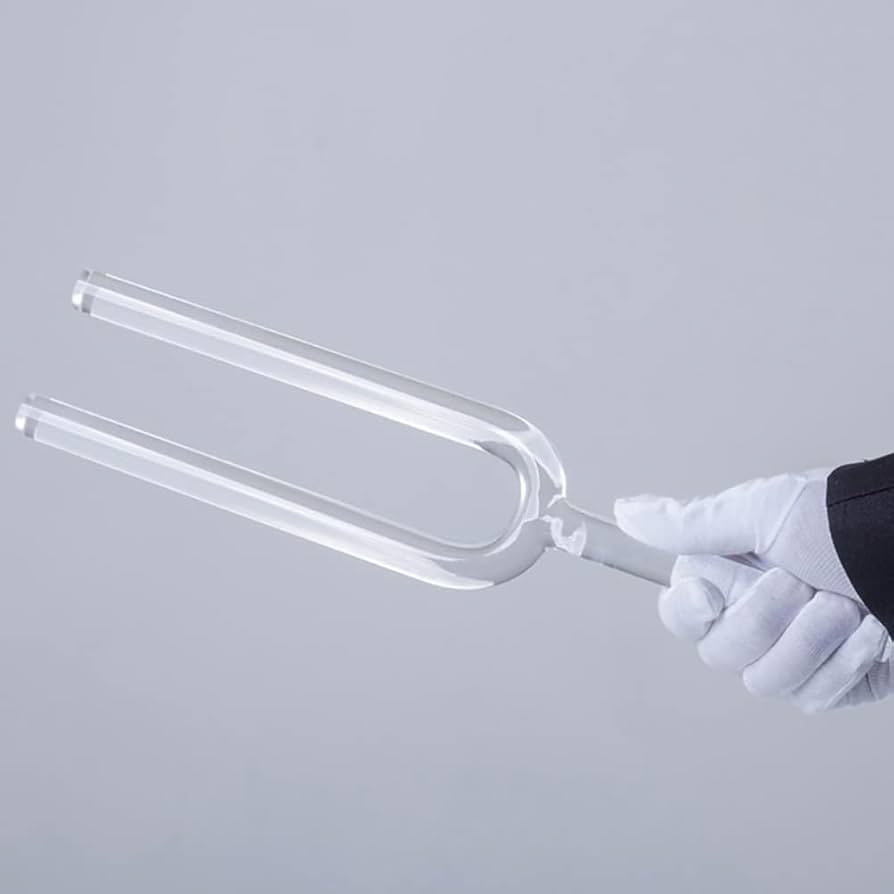 クリスタル　7チャクラモデル　スタチュー　木製台座付き クリスタル7チャクラモデルスタチュー木製台座付き